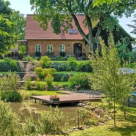 Stara Szkola 20 Bed & Breakfast