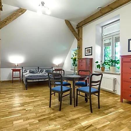 Stara Szkola 20