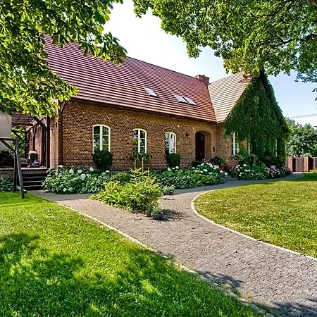 Stara Szkola 20 Bed & Breakfast