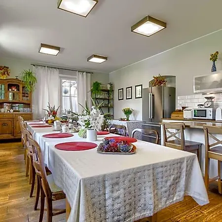 Stara Szkola 20 Bed & Breakfast 3*