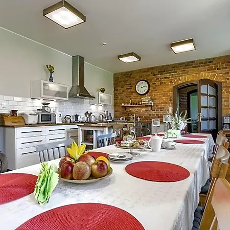 Stara Szkola 20 Bed & Breakfast