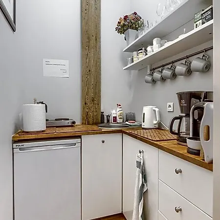 Stara Szkola 20 Trzcin