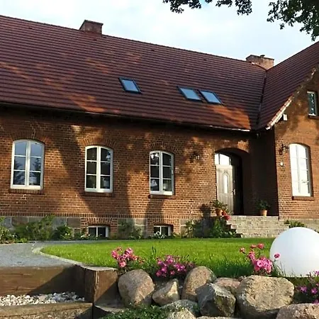 Stara Szkola 20 Bed & Breakfast 3*