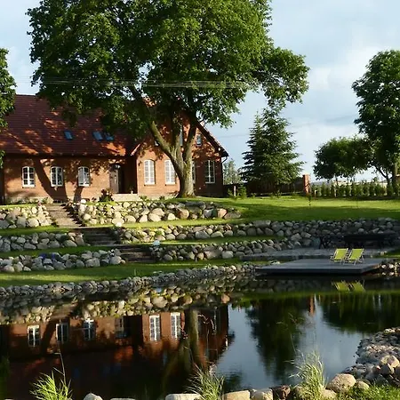 Stara Szkola 20 Trzcin